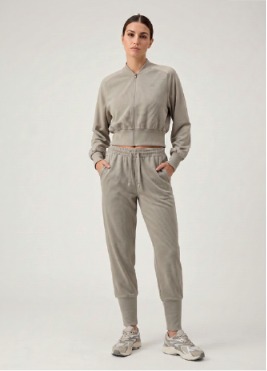 Erreà Republic women's crop jacket and joggers, SS27